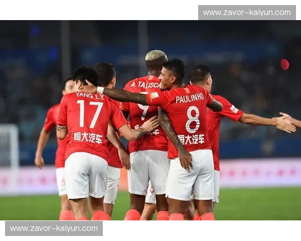 巅峰对决！直播恒大vs富力：广州德比不仅是胜负，更是南粤足球的灵魂回响